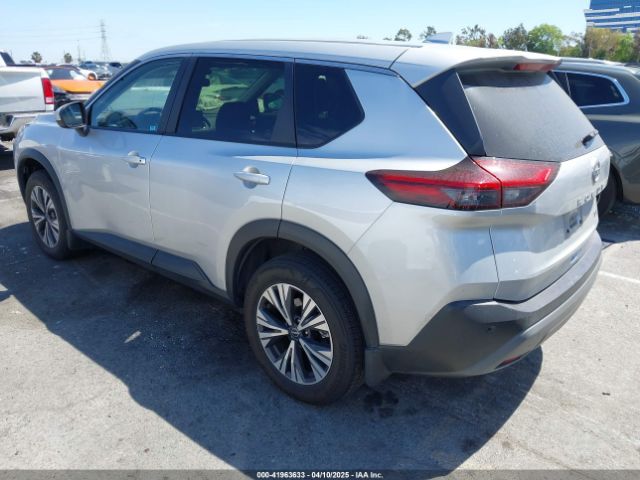 JN8BT3BA8PW431060 Nissan Rogue Sv Fwd