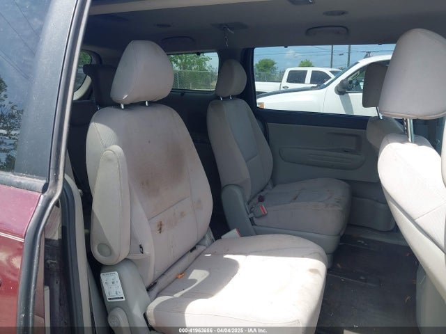 KNDMB5C1XF6057311 KIA SEDONA LX