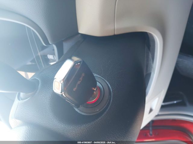 KNDJ23AUXN7172259 KIA SOUL LX