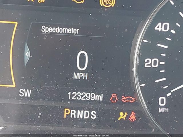 5LMCJ3C94KUL22859 Lincoln Mkc Reserve