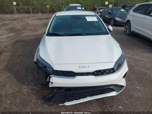 3KPF24AD6RE837739 KIA Forte Lxs