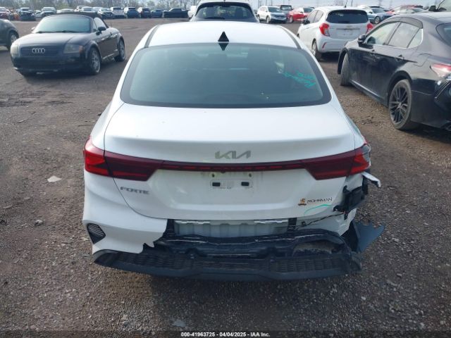 3KPF24AD6RE837739 KIA Forte Lxs