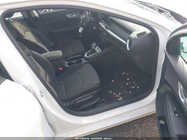 3KPF24AD6RE837739 KIA Forte Lxs