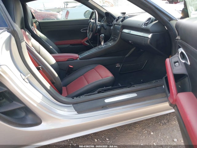 Porsche 718 Cayman 2018 WP0AA2A85JK262622 Image 5
