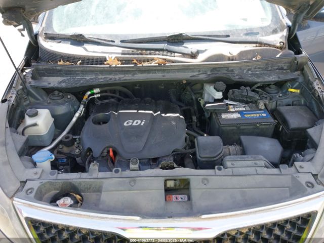 KNDPBCAC2E7648831 KIA Sportage Lx