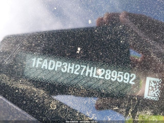 1FADP3H27HL289592 Ford FOCUS SEL