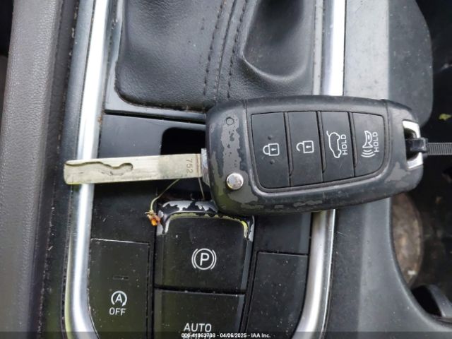 5NMS23AD7KH058499 Hyundai Santa Fe Se
