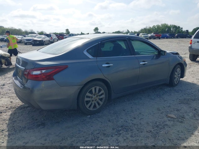 1N4AL3AP9JC166998 Nissan Altima 2.5 S
