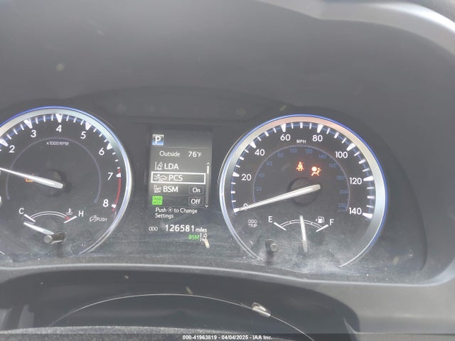 5TDKZRFH3HS524249 Toyota Highlander Xle