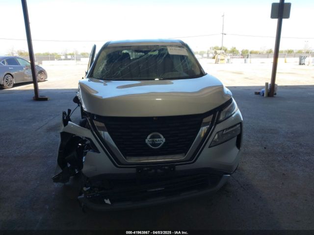 5N1AT3BB6MC767914 Nissan Rogue Sv Intelligent Awd