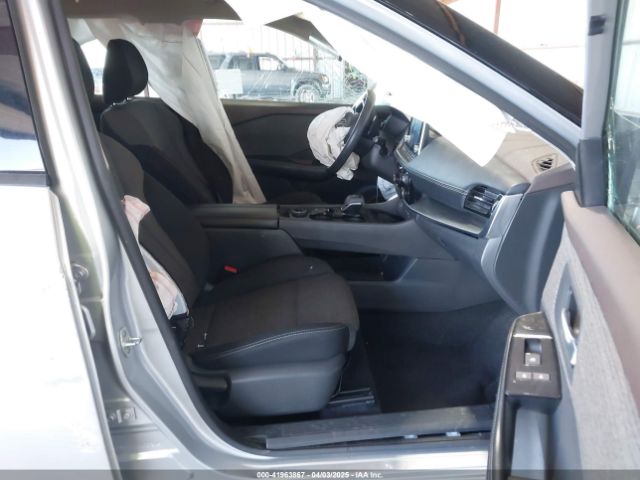 5N1AT3BB6MC767914 Nissan Rogue Sv Intelligent Awd