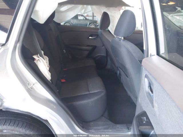 5N1AT3BB6MC767914 Nissan Rogue Sv Intelligent Awd