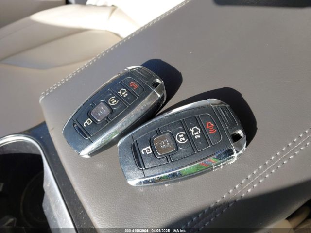2LMPJ6JR9JBL49816 Lincoln Mkx Premiere
