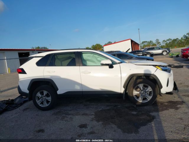 2T3W1RFV2RW337129 Toyota Rav4 Xle