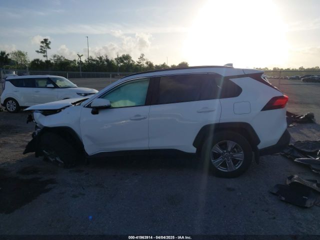 2T3W1RFV2RW337129 Toyota Rav4 Xle