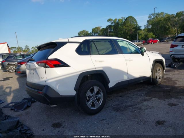 2T3W1RFV2RW337129 Toyota Rav4 Xle