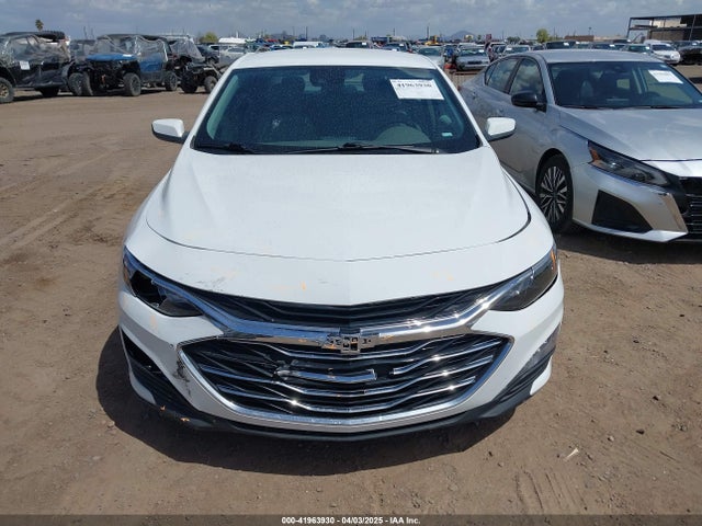 1G1ZD5ST5PF242315 Chevrolet Malibu Fwd 1lt