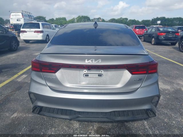 3KPF54AD3PE543350 KIA Forte Gt-line