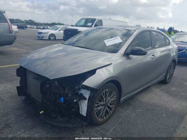 3KPF54AD3PE543350 KIA Forte Gt-line