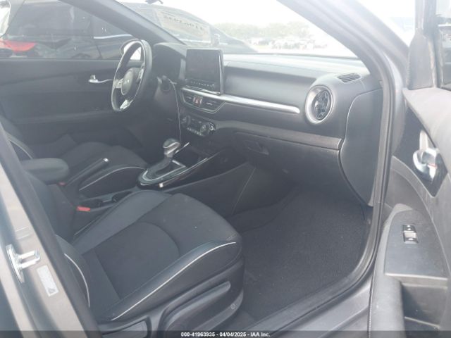 3KPF54AD3PE543350 KIA Forte Gt-line