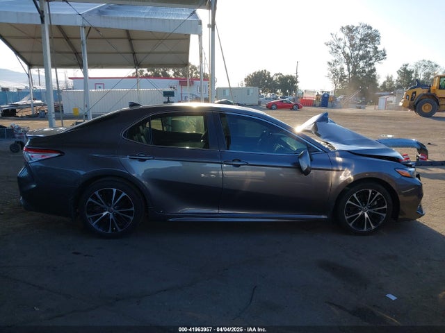 4T1G11AK8LU962668 Toyota CAMRY SE