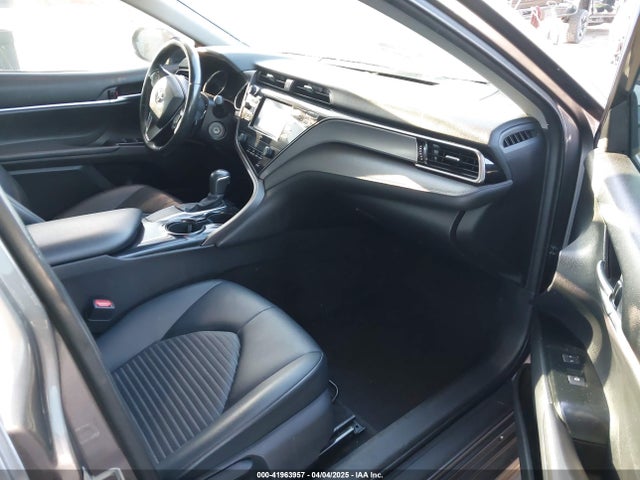 4T1G11AK8LU962668 Toyota CAMRY SE