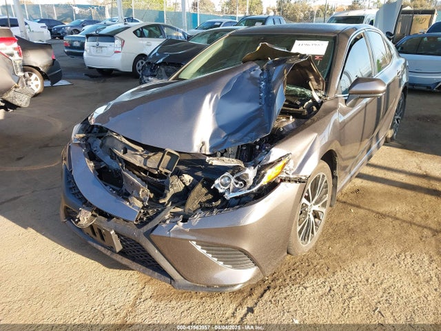 4T1G11AK8LU962668 Toyota CAMRY SE