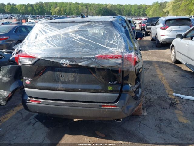 2T3C1RFV2MC116708 Toyota Rav4 Xle Premium