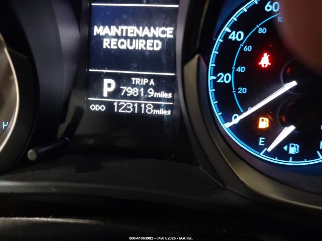 5YFBURHE6FP235857 Toyota Corolla S Plus