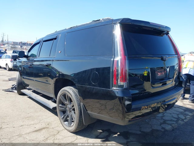 2019 CADILLAC ESCALADE ESV 1GYS4JKJXKR111432 Photo 2