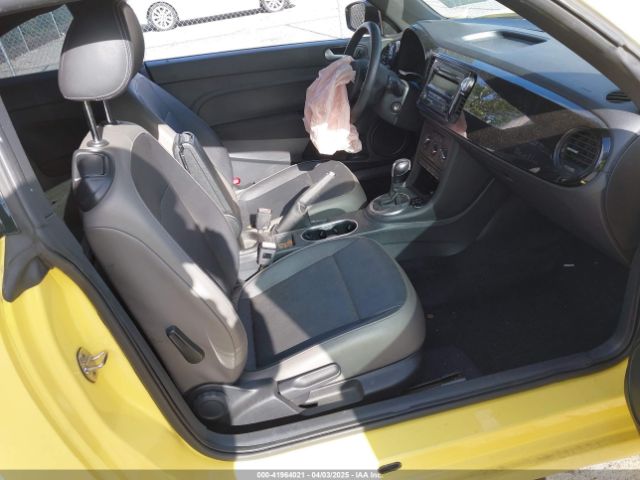 3VWF17AT6FM641987 Volkswagen Beetle 1.8t Fleet Edition