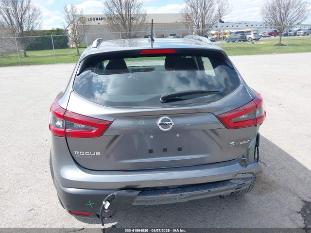 JN1BJ1CW8LW362822 Nissan Rogue Sport Sv Awd Xtronic Cvt