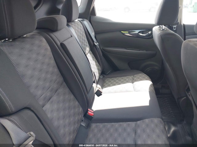 JN1BJ1CW8LW362822 Nissan Rogue Sport Sv Awd Xtronic Cvt