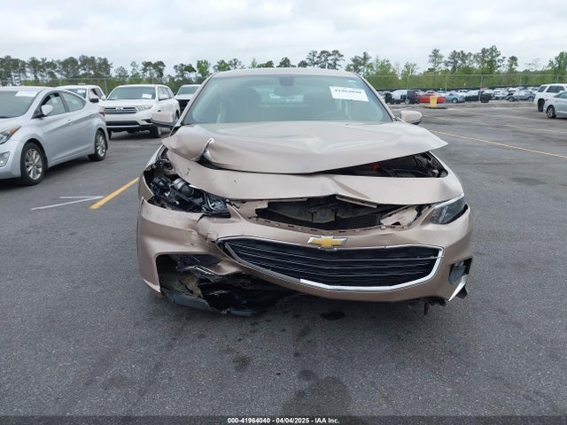 1G1ZD5ST3JF211359 Chevrolet MALIBU LT