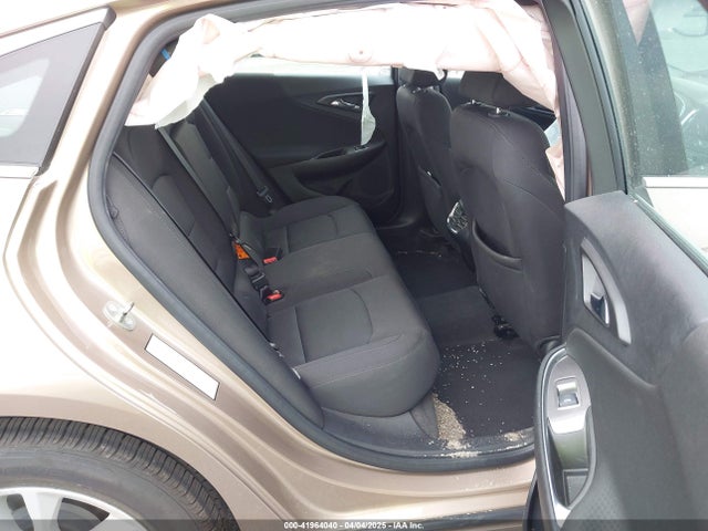 1G1ZD5ST3JF211359 Chevrolet MALIBU LT