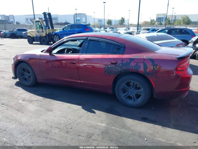 2C3CDXBG8JH114933 Dodge Charger Sxt Rwd