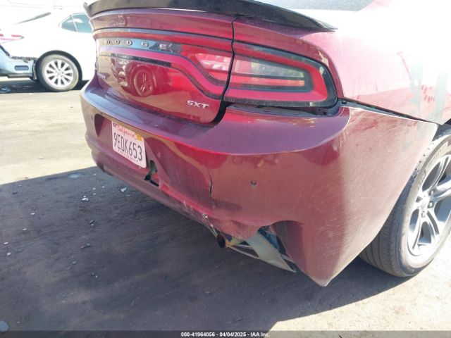 2C3CDXBG8JH114933 Dodge Charger Sxt Rwd