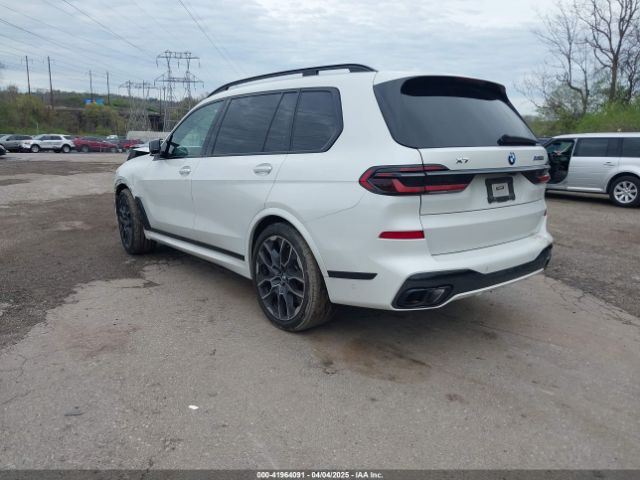 5UX33EM00R9S32889 BMW X7 M60i