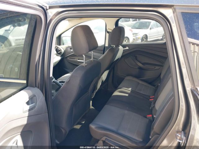 1FMCU0GX5FUC27010 Ford ESCAPE SE