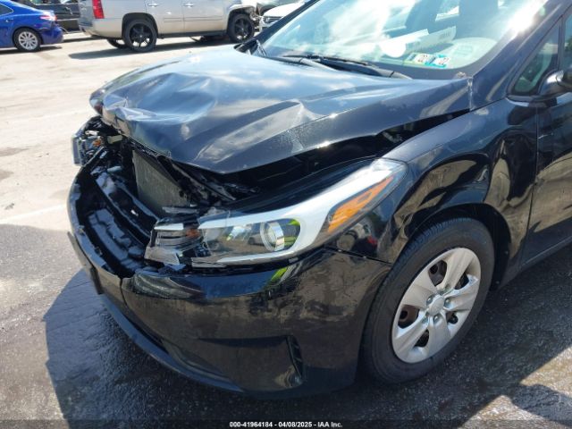 3KPFL4A75JE237516 KIA FORTE LX