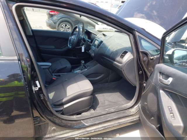 3KPFL4A75JE237516 KIA FORTE LX