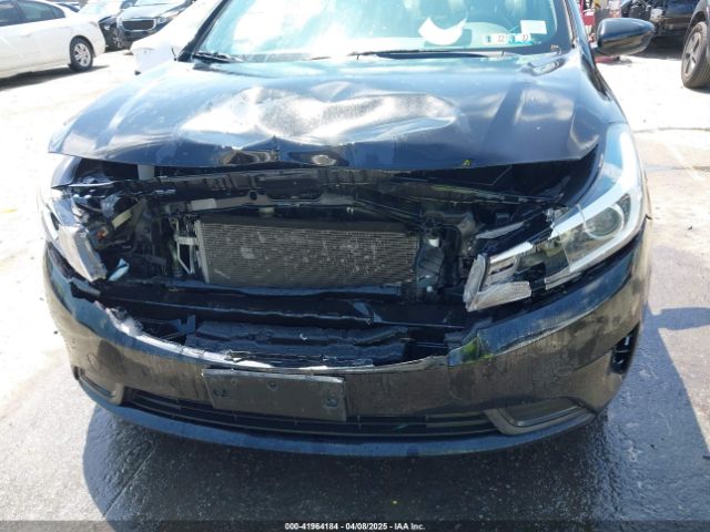 3KPFL4A75JE237516 KIA FORTE LX