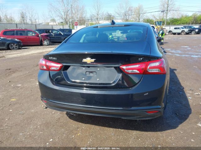 1G1ZD5STXKF140856 Chevrolet MALIBU LT