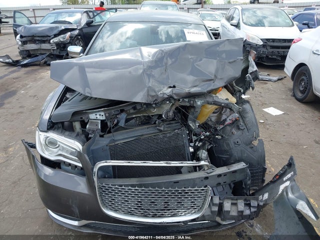2C3CCAAG3JH228792 Chrysler 300 Touring