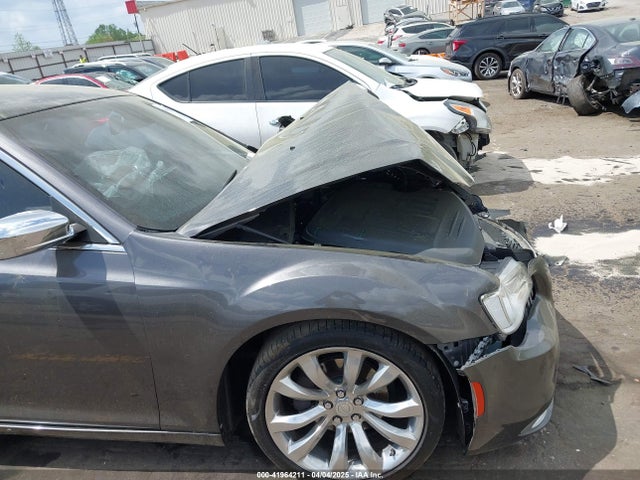2C3CCAAG3JH228792 Chrysler 300 Touring
