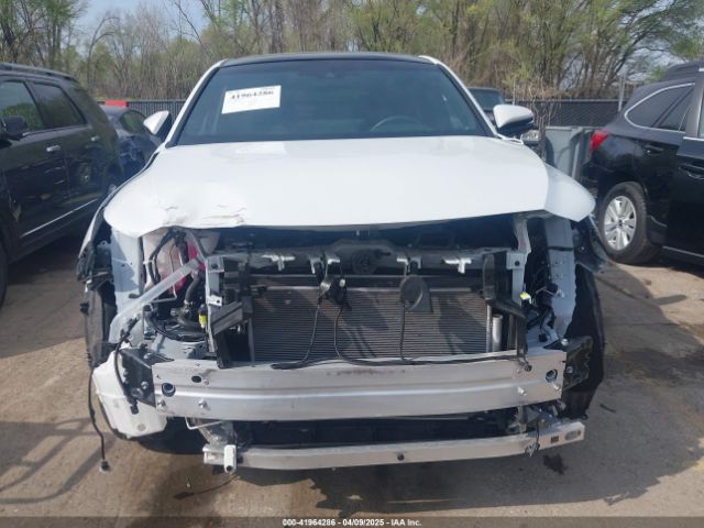 JTEAAAAH4PJ124722 Toyota Venza Limited