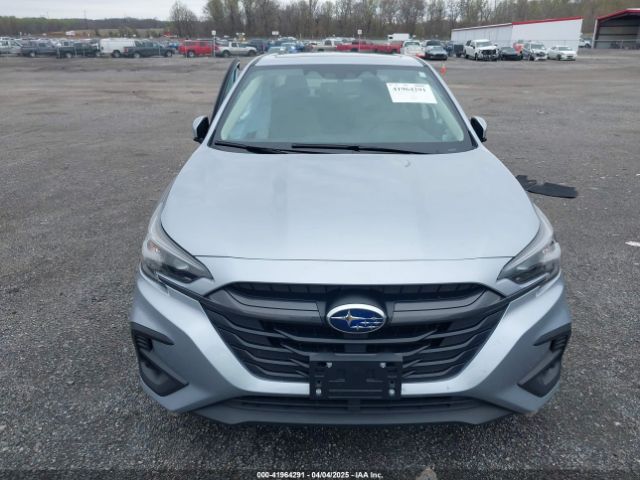 4S3BWAF68P3015721 Subaru Legacy Premium