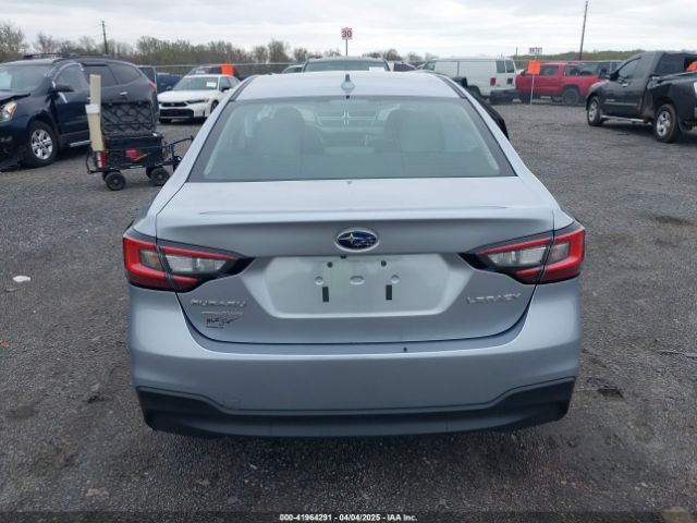 4S3BWAF68P3015721 Subaru Legacy Premium