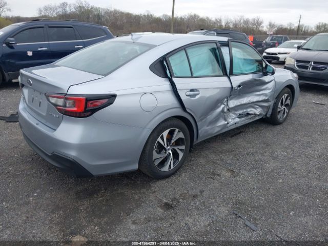 4S3BWAF68P3015721 Subaru Legacy Premium