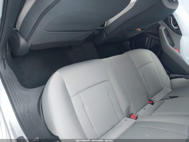 4S3BWAF68P3015721 Subaru Legacy Premium